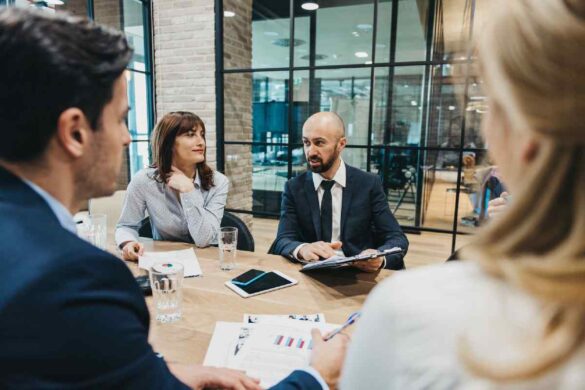 can marketing managers be rich